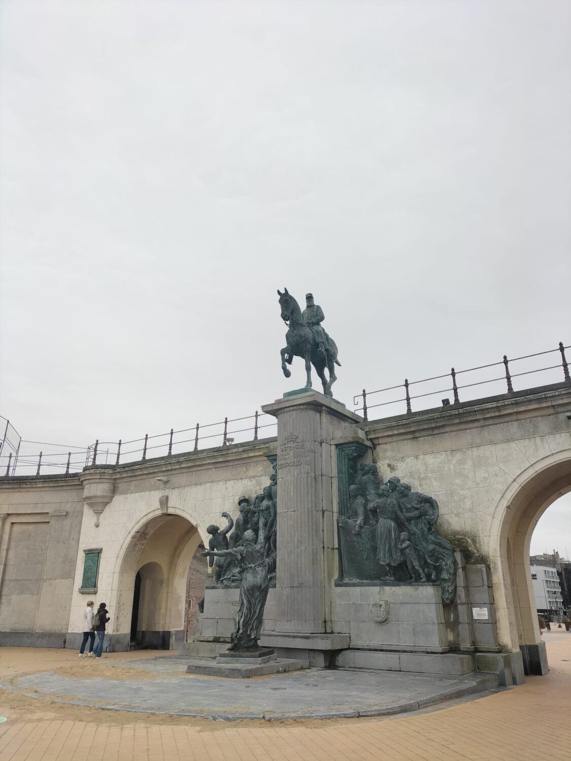 © Robbe Bernard The statue of Leopold II on the ‘Zeedijk’ Ostend 